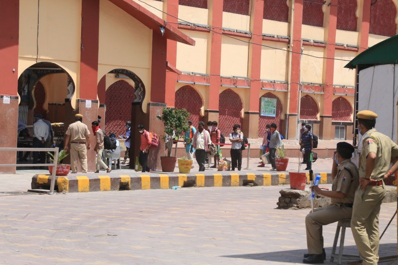 Bihar pilgrims and labour