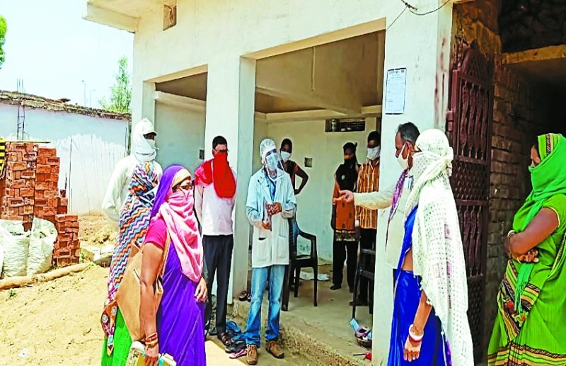16 patients of typhoid and 50 fever patients found in Kachpura village