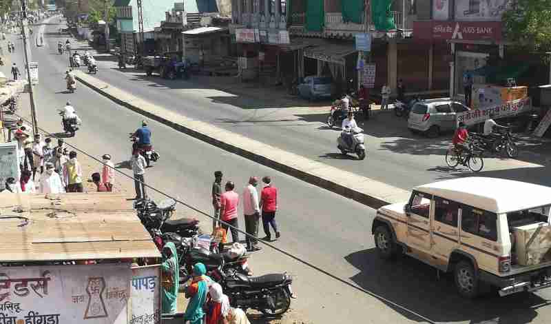 सरकार के नए निर्देशों की पालना में जुटा प्रशासन, अब दूसरे जिलों में जाने पर कोई रोक नहीं