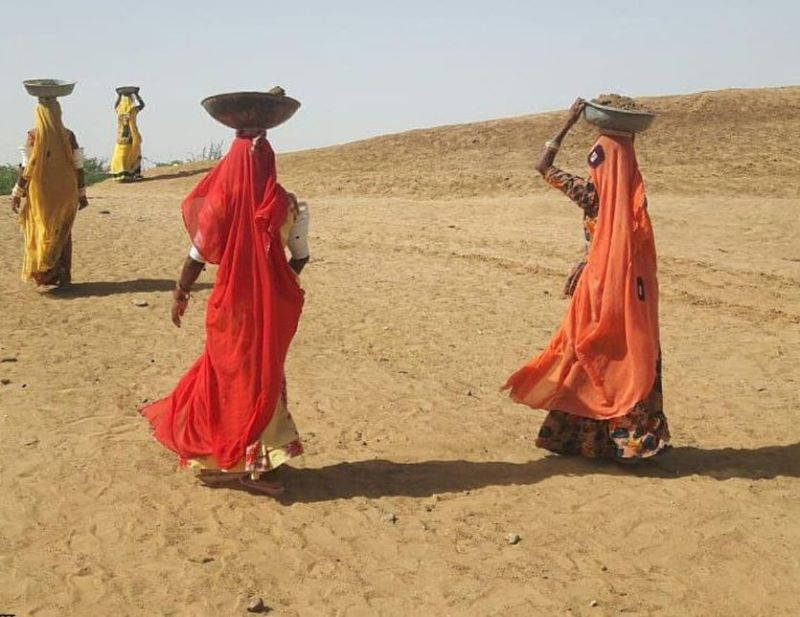 मनरेगा: नियम अपने हिसाब से कर लिए, टांका निर्माण के लिए मिलते हैं 3 लाख बाड़मेर में 2 लाख ही दे रहे अधिकारी
