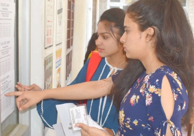 69000 शिक्षक भर्ती में शुरू हुआ बड़ा खेल, इस बार प्राइमरी टीचर बनना नहीं होगा इतना आसान