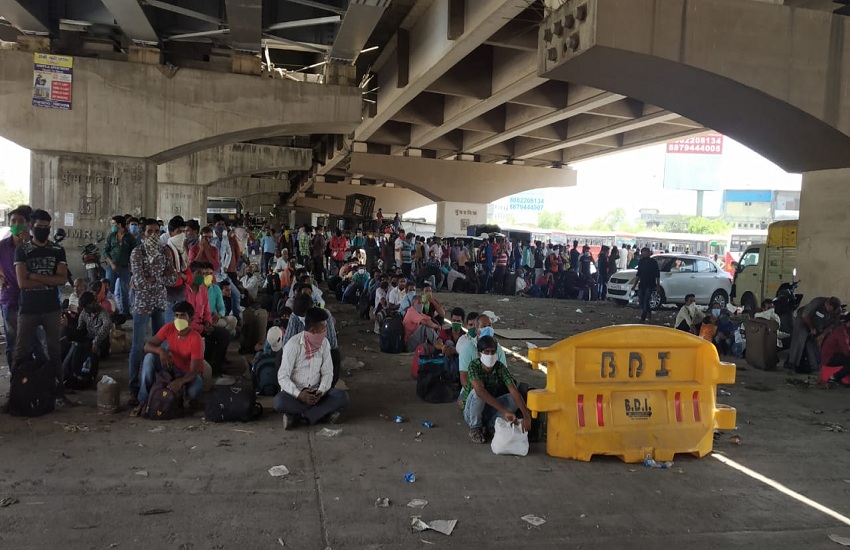 Mumbai Migrant Labour From  Bihar : भिवंडी से मधुबनी के लिए विशेष श्रमिक ट्रेन रवाना