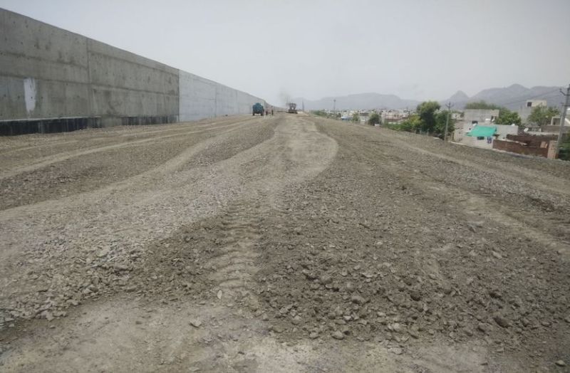 Good News : 52 दिन से बंद काम पर फिर लौटे श्रमिक, काम हुआ शुरू