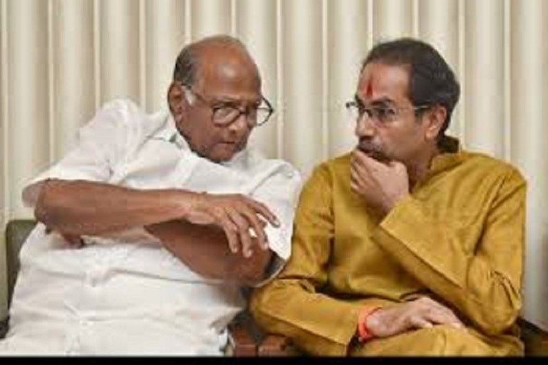 कोरोना से लड़ते हुए आर्थिक गाड़ी को गति देने में जुटी महाराष्ट्र सरकार, विदेशी निवेशकों के लिए 40 हजार एकड़ भूखंड तैयार