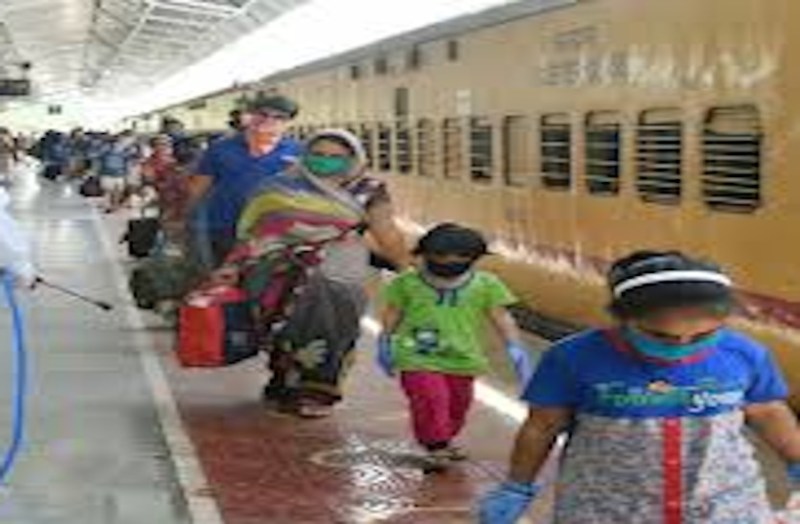 migrants from mumbai