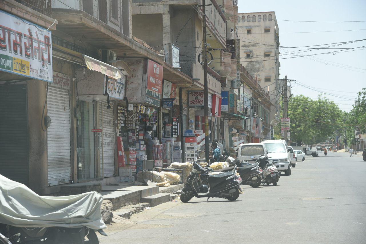 retail business is suffering from containment and non containment zone