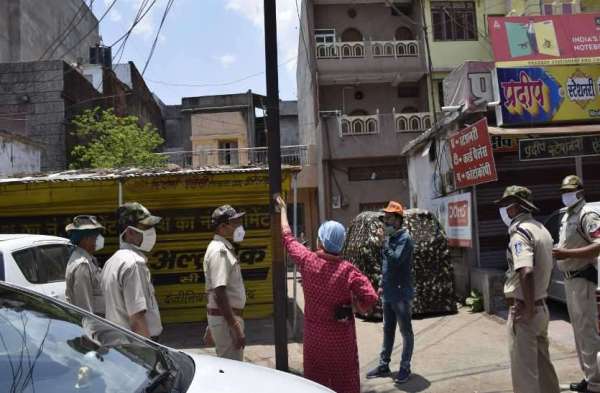 सदर में कंटेनमेंट जोन पर निगरानी में पुलिस के मददगार बनेंगे कोरोना गार्ड