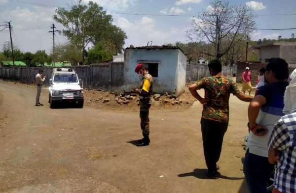 सैन्य क्षेत्र के नजदीक बम मिलने से हड़कंप