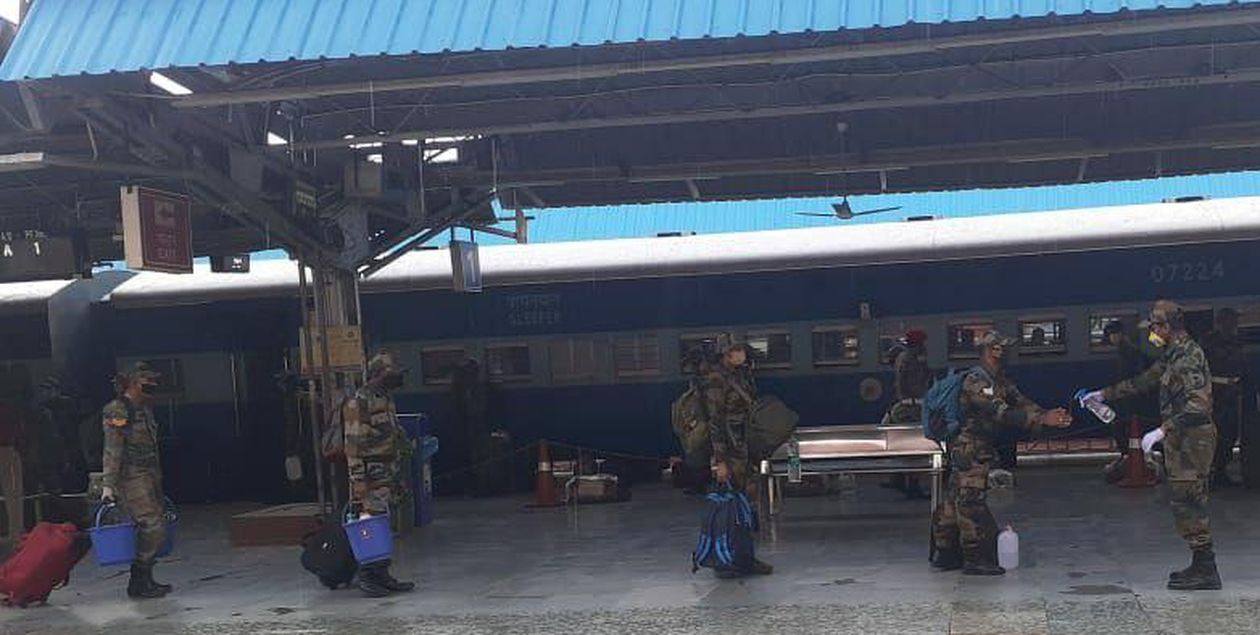 तमिलनाडू से जोधपुर पहुंचे सेना के 209 जवान