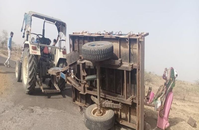 रतलाम में बड़ा हादसा : मजदूरों को लेकर जा रही ट्रॉली पलटी, एक मासूम सहित 23 घायल