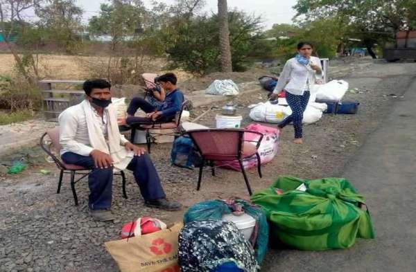 मजबूरी में अभी भगवान भरोसे कर रहे घर वापसी