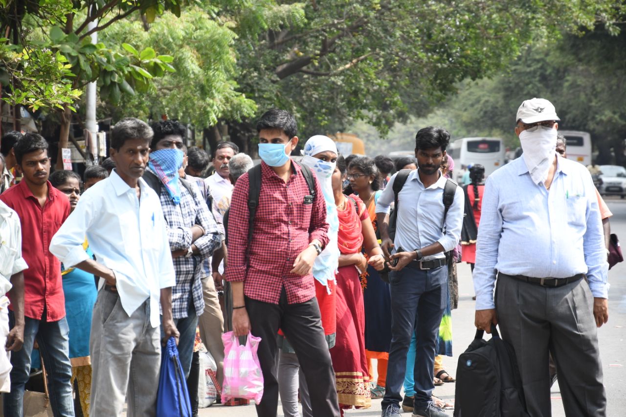 Chennai residents violating lockdown