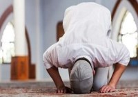 मस्जिदों में पसरा रहा सन्नाटा, रोजेदारों ने घर में पढ़ी नमाज, 23 मई को देखा जाएगा ईद का चांद