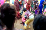 महिला को अर्द्धनग्न कर गांव में घुमाया, लगे हैं संगीन आरोप