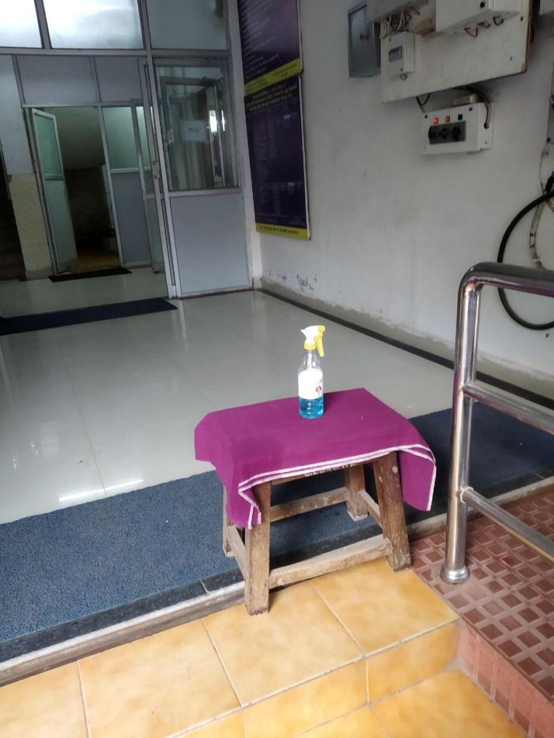 सरकारी कार्यालयों में कामकाज शुरू करने के पहले कोरोना से बचाव