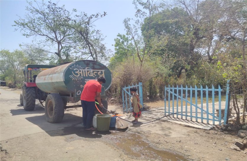 Water crisis deepens in Eastern Railway Colony