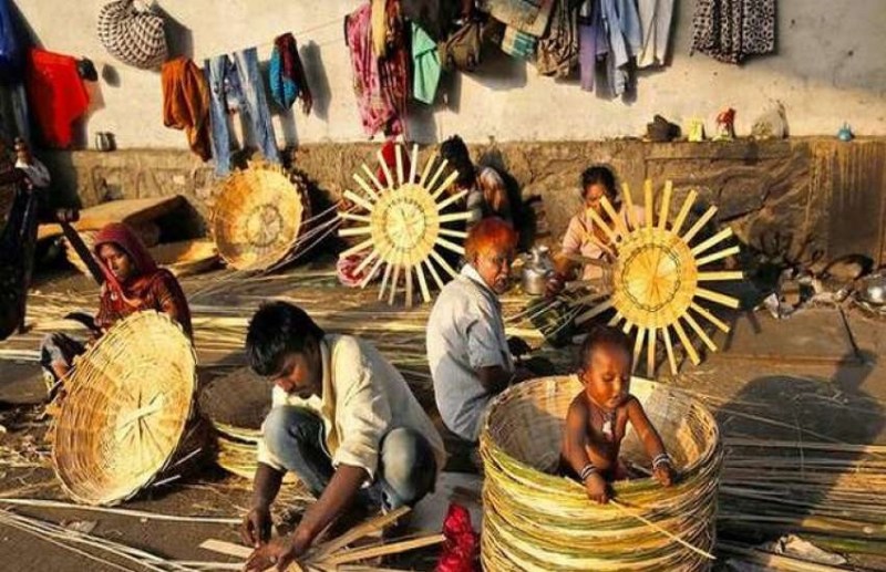 Village Economy: A farmer used to maintain 27 families