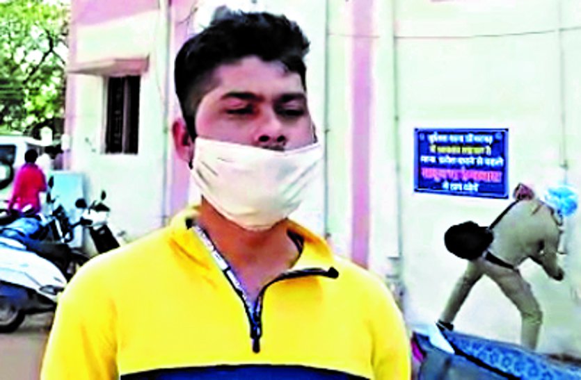 Hotel Operator beaten up for taking photographs of pressman, recorded crime in police station