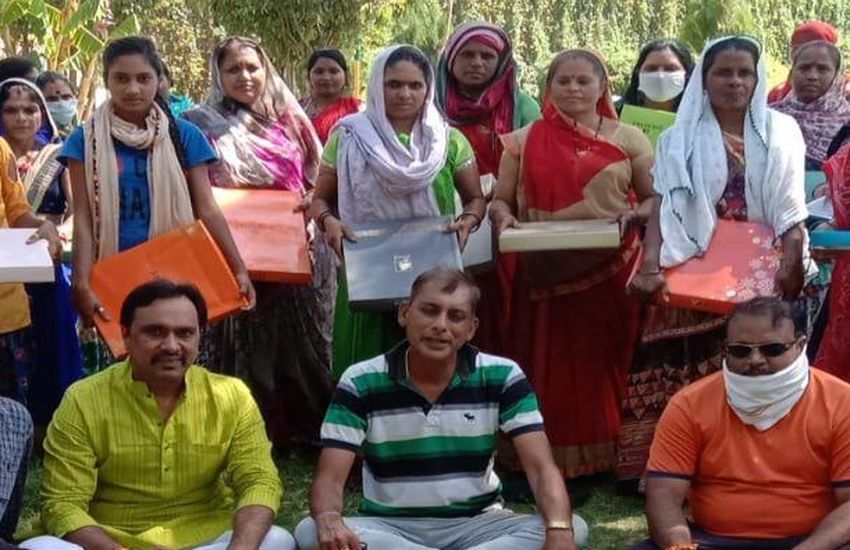 भाजपा नेता ने ऐसे जीता कर्मयोद्धा बहनों का दिल