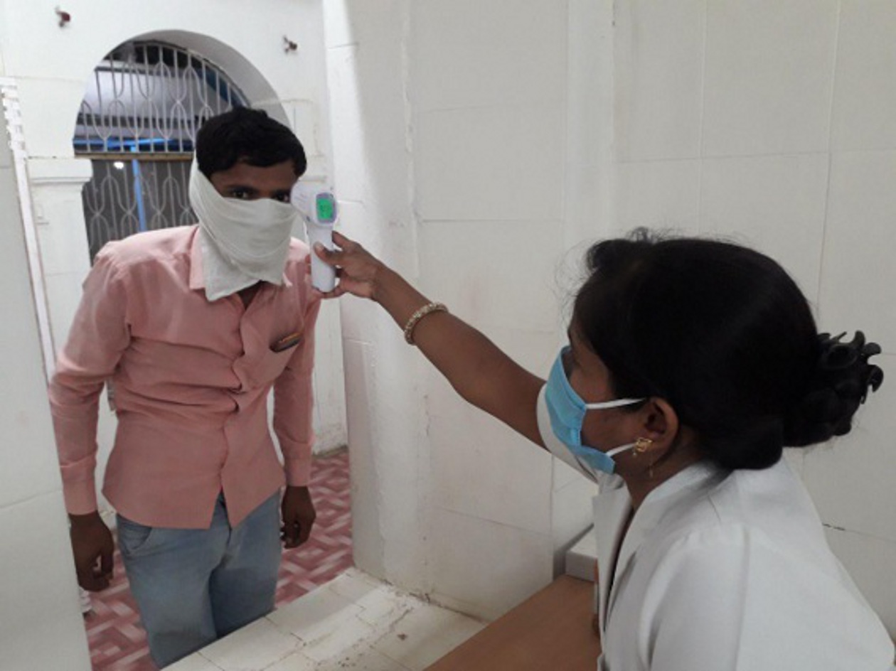 अहमदाबाद से मरीजों के साथ यात्रा कर गायब हुए 18 लोगों पर होगी एफआइआर