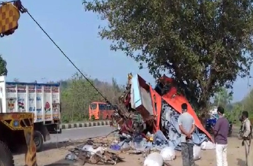 हजारीबाग में बड़ा हादसा, अनियंत्रित ट्रक की टक्कर से 3 लोगों की मौत