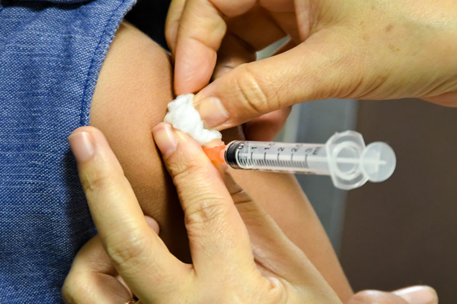 vaccination of children stopped during coronavirus lockdown
