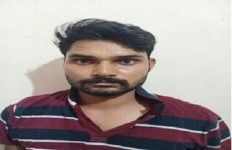 One lakh Rewarded shooter of Khan Mubarak gang arrested