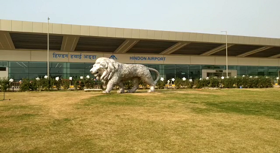 दोबारा शुरू होते ही फिर बंद हुआ Hindon Airport, 31 मई तक फ्लाइट हुई कैंसल, यह है
वजह