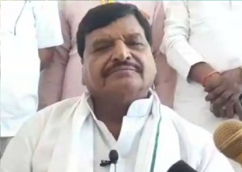 विधानसभा अध्यक्ष ने शिवपाल की सदस्यता रद्द करने की याचिका को वापस लेने की दी इजाजत, सपा में हो सकती है वापसी