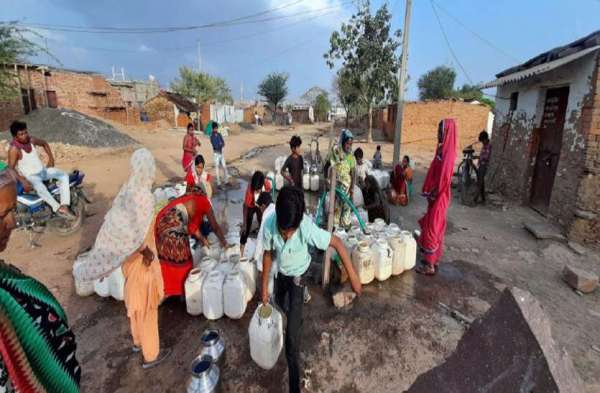 Children battling with elders due to severe water scarcity