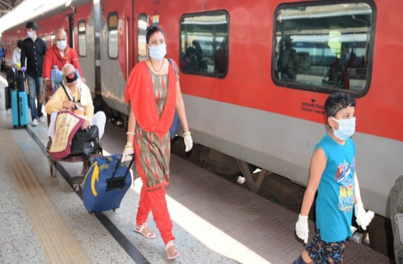 drm jhansi inspection at gwalior railway station