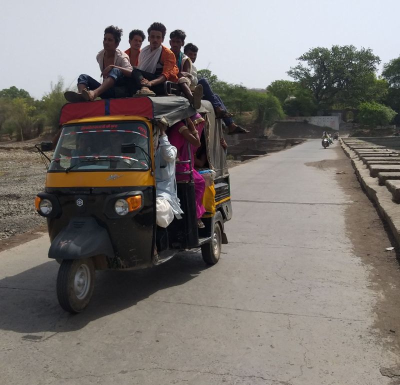 Lockdown 4.0 ये लापरवाहियां कहीं भारी न पड़ जाए, संक्रमण बढ़ने के साथ लापरवाहियां भी चरम पर