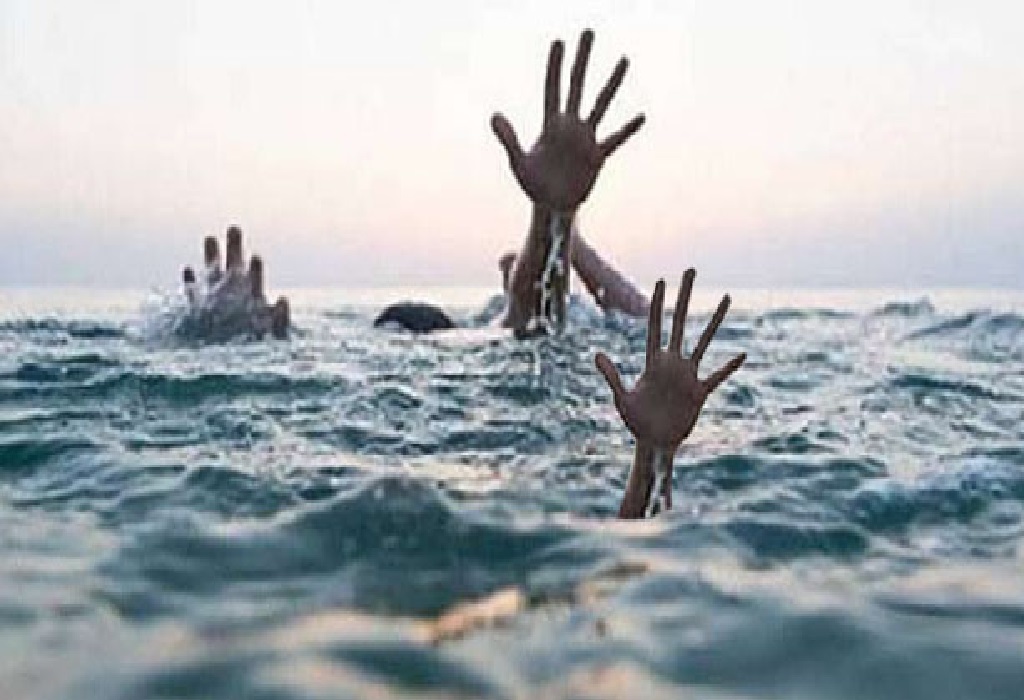 बनारस में गंगा नहाने गए पांच दोस्तों की डूबने से मौत, एक ही गांव के रहने वाले थे सभी