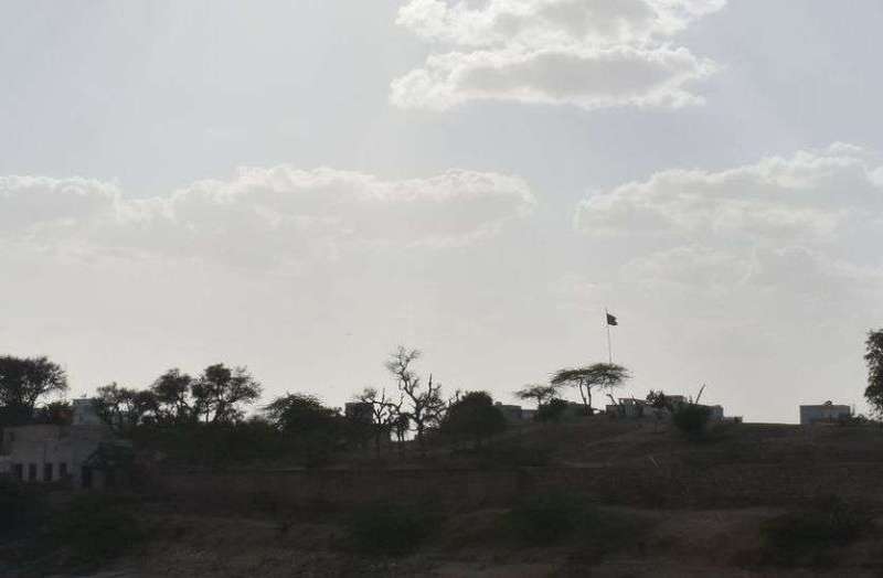 तेज हवा चलने से पारा गिरा, गर्मी से हल्की राहत