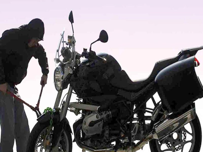 ऑनलाइन कोचिंग लेकर बने शातिर, ट्रेनर सहित तीन दबोचे गए तो हुआ बड़ा खुलासा