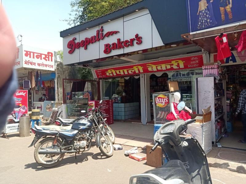 विधायक ने कहा था- मैं, कलेक्टर से बात कर लूंगा, खुल गई बिना अनुमति के होटलें....