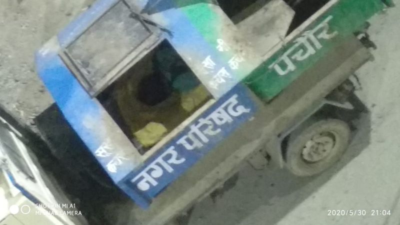 शर्मनाकः पुलिस ने कचरा गाड़ी में शव को पहुंचवाया अस्पताल