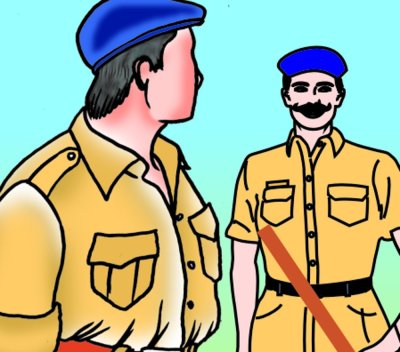  Dial 100 police attacked, uniform beaten and torn by constable