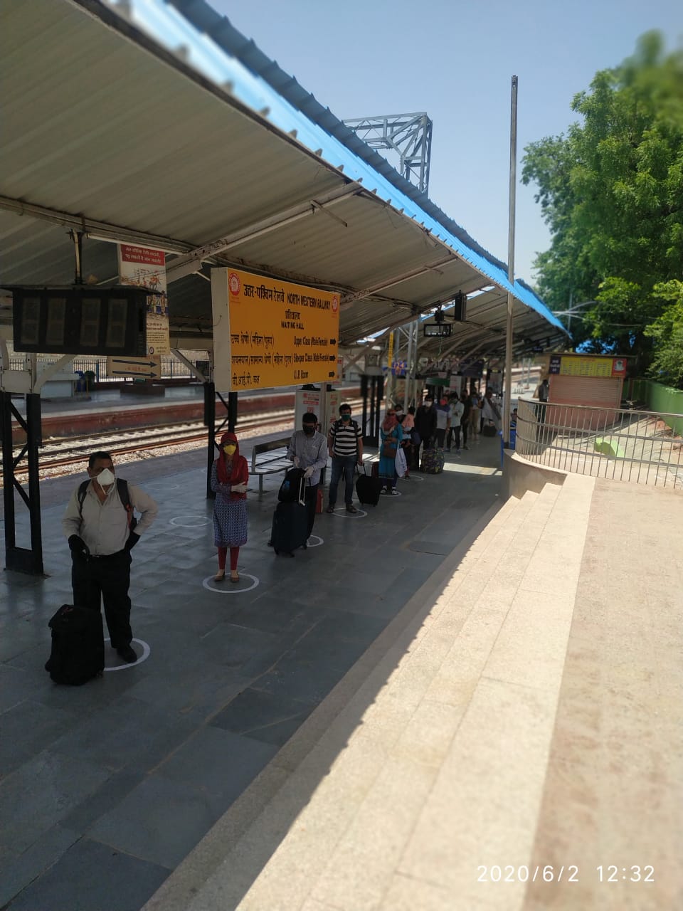 Bikaner-Delhi train starts, relief