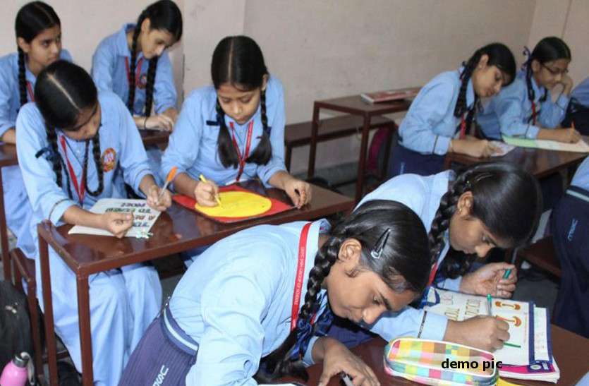 बाहर से आकर दसवीं की परीक्षा लिखने वाले विद्यार्थियों के लिए छात्रावास की होगी सुविधा