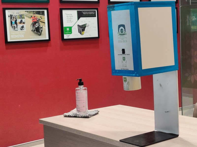 चेन्नई फर्म के साथ मिलकर आइआइटी मद्रास टचलेस सैनिटाइजर डिस्पेंसर करेगा विकसित