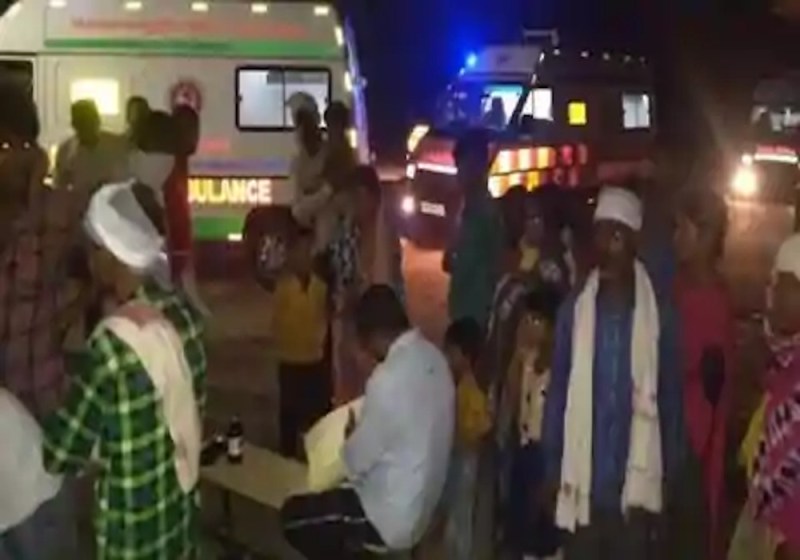 श्रमिकों से भरी बस गिरी गड्ढे में, तीन दर्ज से अधिक घायल, 10 की हालत गंभीर
