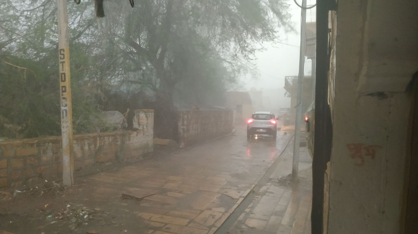 बारिश से नहाया जैसाण, नाचना, रामदेवरा, रामगढ़ व पोकरण में बारिश