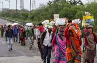 प्रवासी मजदूर