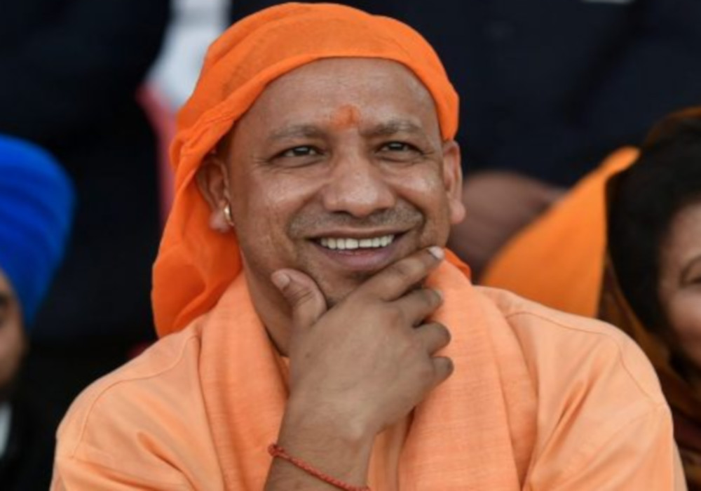 यूपी के सीएम योगी आदित्यनाथ का 49वां जन्मदिन, पीएम सहित कई नेताओं ने दी शुभकामनाएं