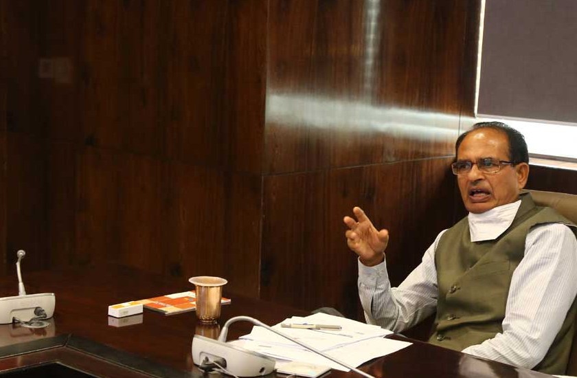 15 IAS के ट्रांसफर: CAA का विरोध करने वाले कलेक्टर हटाए गए, उपचुनाव वाले जिलों में नई नियुक्ति