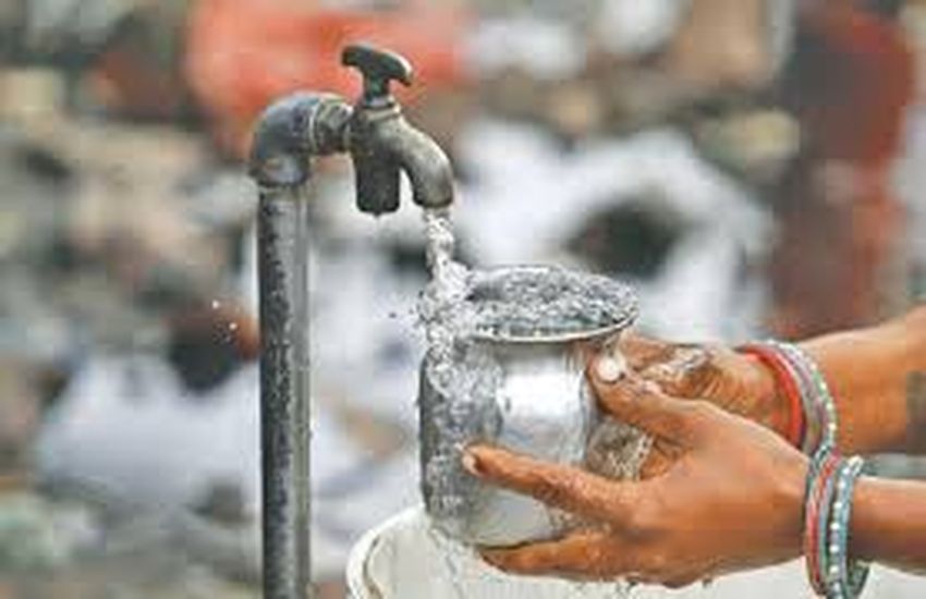 जल पर राजनीति : आमने सामने केन्द्र और राज्य सरकार के मंत्री