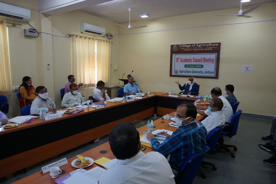 विद्या परिषद की बैठक में28 एजेण्डा बिन्दुओं का अनुमोदन