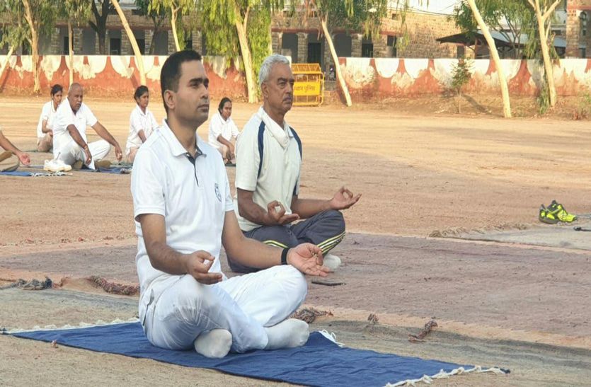 yoga for police cops