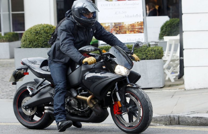 How To Dafely Ride Your Bike in Heavy Rain